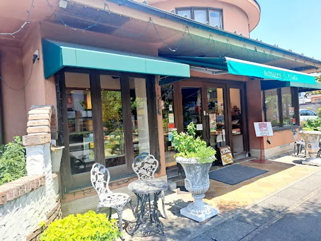 Le Kadan Yashio Main Shop