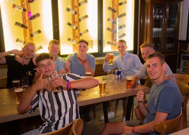 Masia 1952 Sports Bar