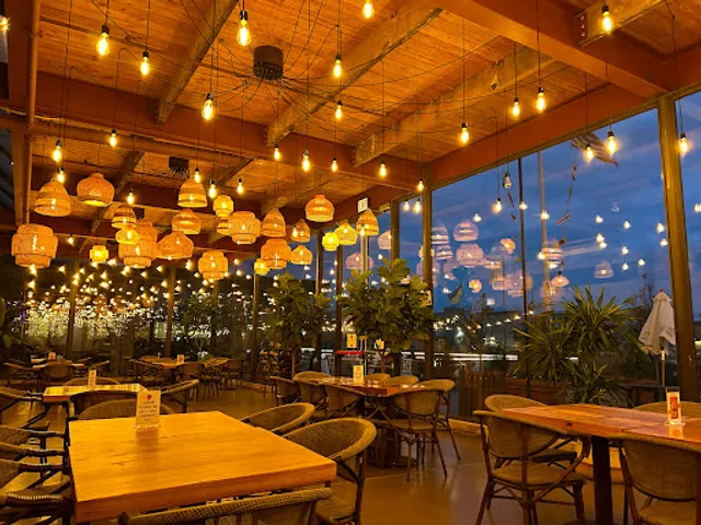 Soul & Smoke - Avondale at Rockwell on the River