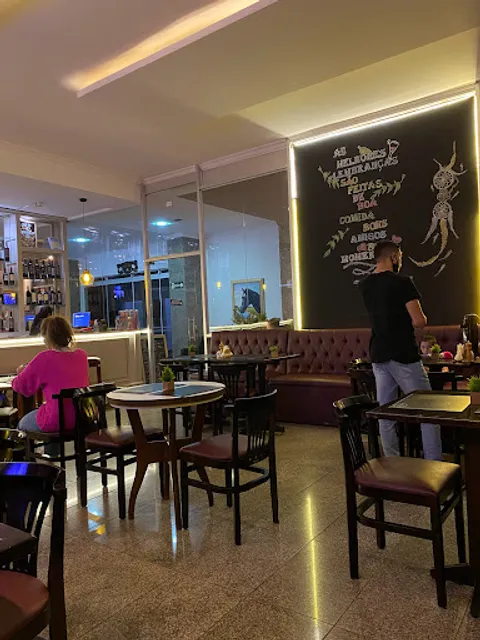 Azafrán bar & bistrô