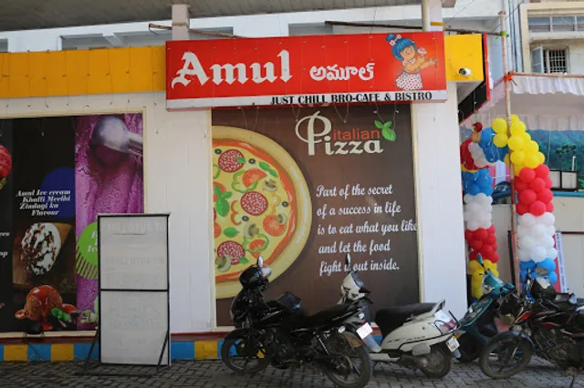 just chill bro cafe & bistro