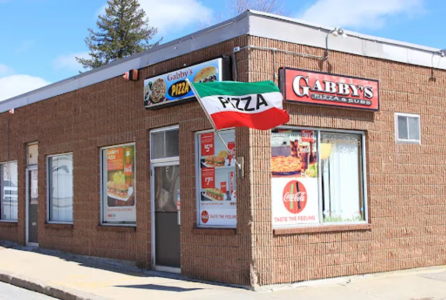 Gabby's Pizza