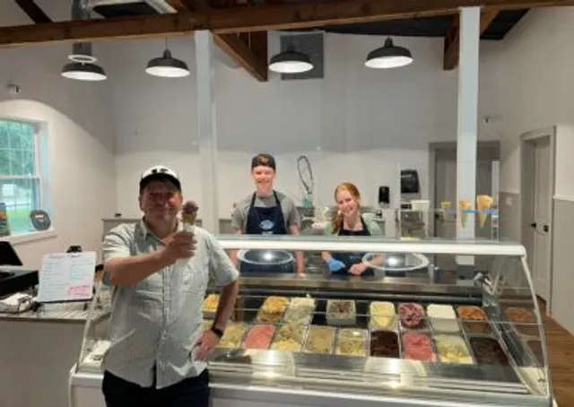 Cafe at Island Homemade Ice Cream Scoop Shop