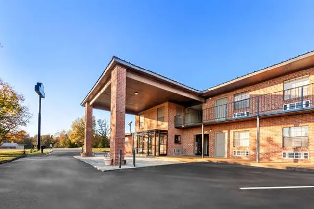 Days Inn by Wyndham Brownsville