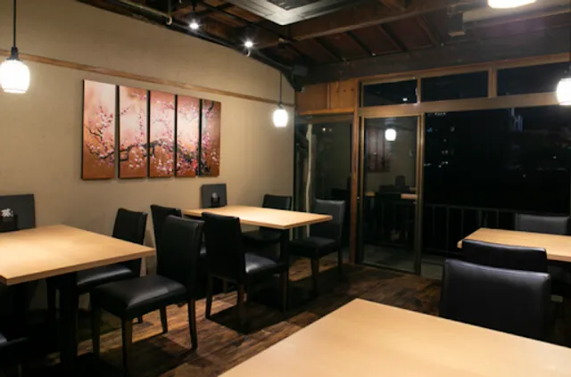 Warayaki-to Mizutaki Aoi