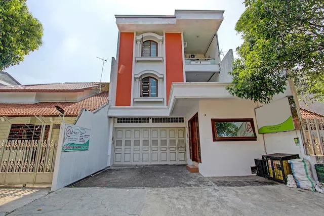 OYO Life 91523 Kenari Guesthouse