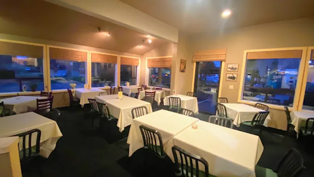 Banana Leaf Thai Bistro