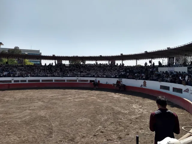 Lienzo Charro Naucalpan