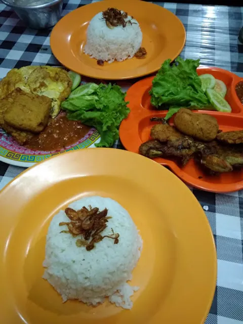 Cafe Siang Malam 7 (24JAM)