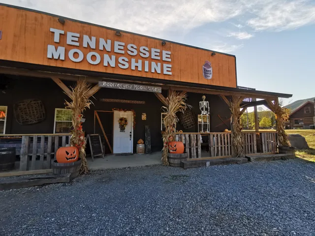 Bootleggers Distillery