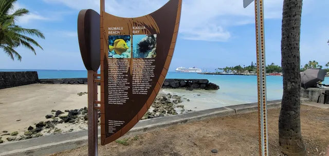 Niumalu Beach / Kailua Bay