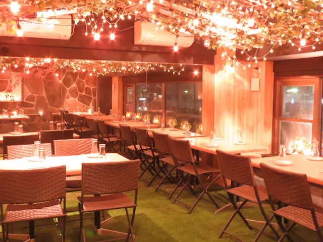 Cottage Restaurant LIN