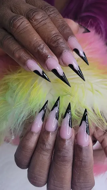 POSH N POLISHED BEAUTY STUDIO