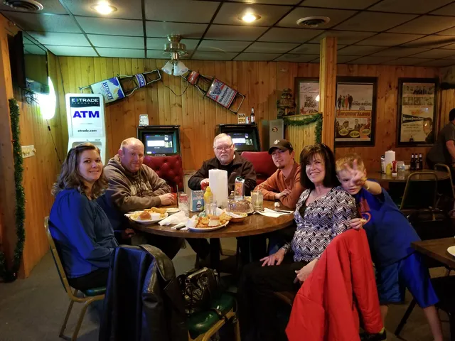 Fleeg's Riverside Road House