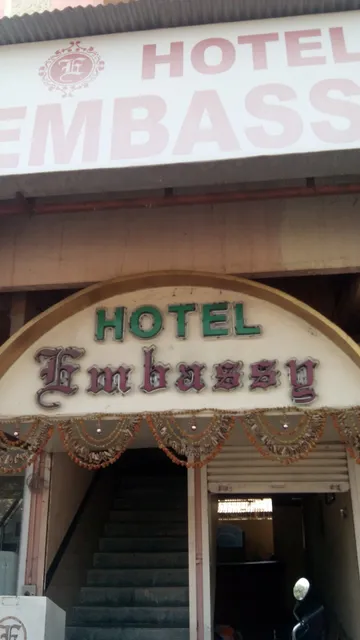 Hotel Embassy