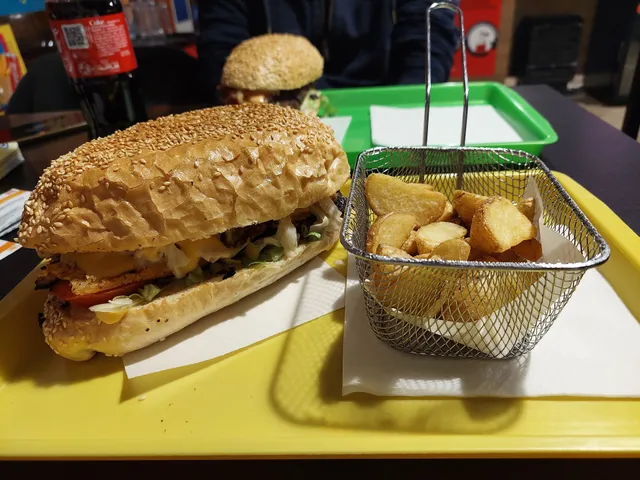 Stop! Burger & Pizza Gyula