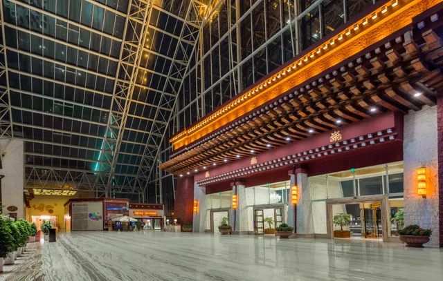 Intercontinental Lhasa Paradise