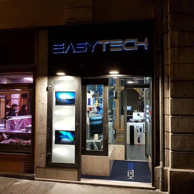 Easy Tech di Roberto Russo