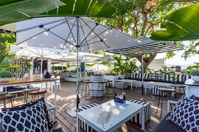 The Garden Bar Bistro