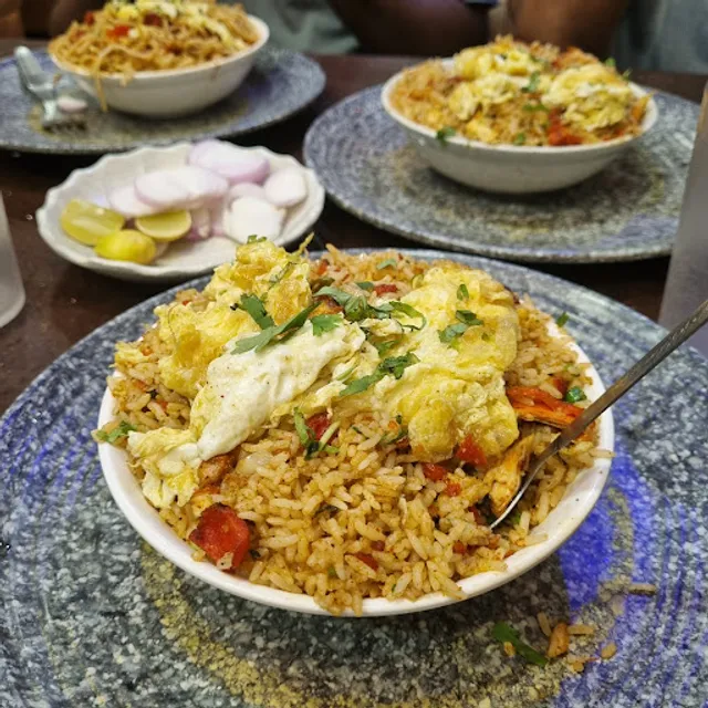 SHIVA HOTEL AND RESTAURANT