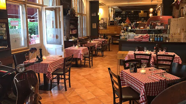 Ritrovo Restaurant