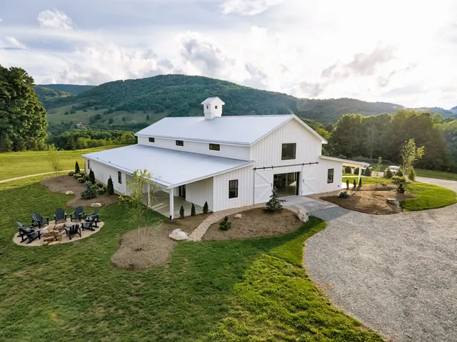 The White Crow Wedding and Event Venue