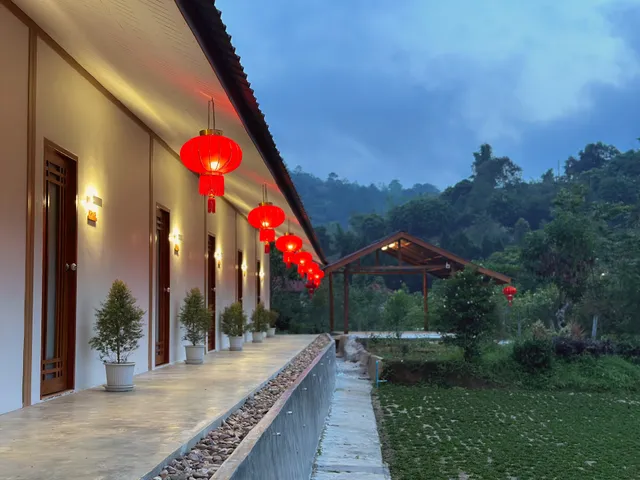 Baan Daeng Resort บ้านรักไทย แม่ฮ่องสอน