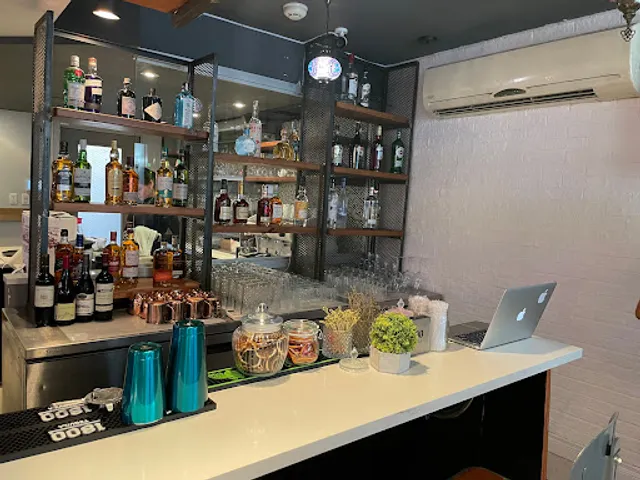 Rendez-vous Bistro - Indian Cuisine Redefined