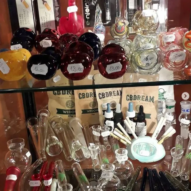 Smokers Shop, Negozio Etnico Madre Terra Monza