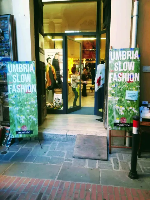 Altromercato Perugia Bottega equo solidale Monimbó