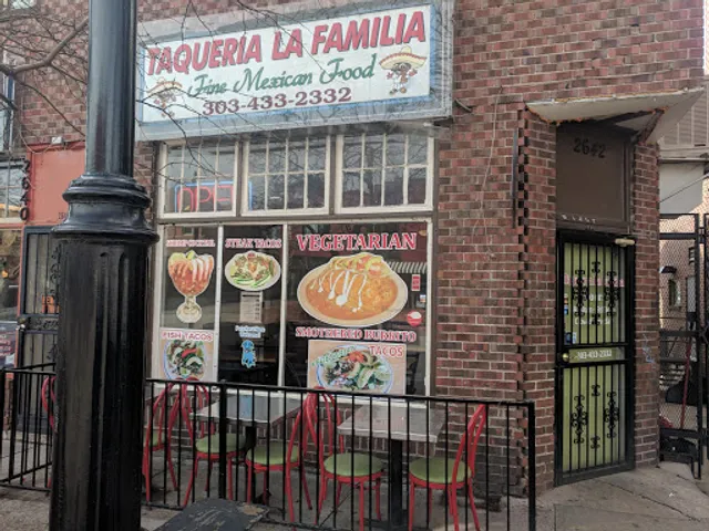 Taqueria La Familia