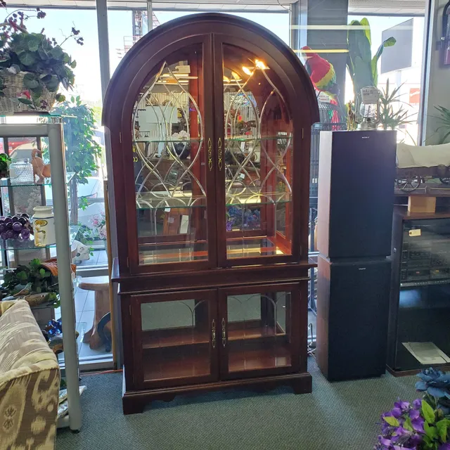 Peacocks Resale, LLC