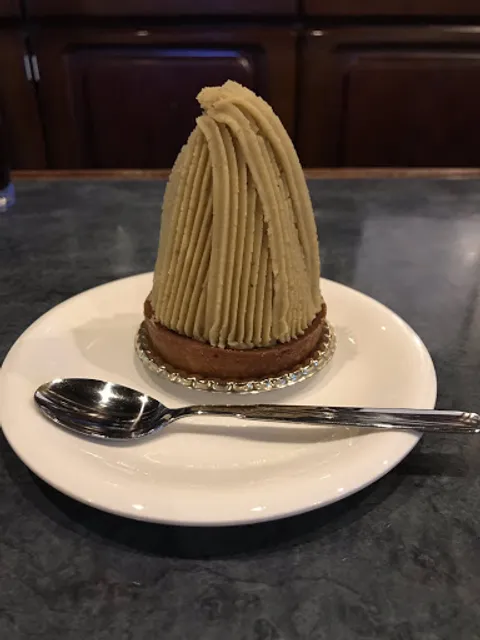 カラオケバーCerisier -セリシール-