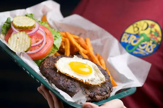 B&D Burgers - East Broughton St.