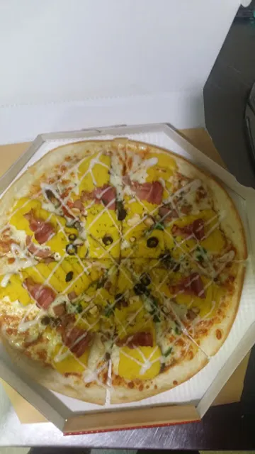 Pizza Etang Hyomok Branch