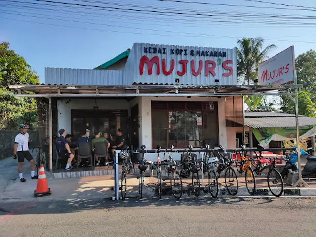 Kedai Mujur's