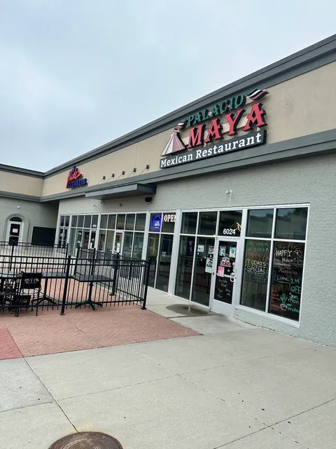 Meadowbrook Shopping Center