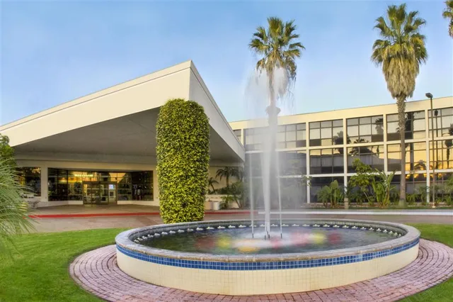 Four Points by Sheraton San Diego