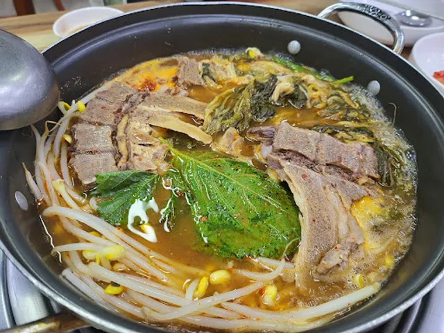 청기와 24시 감자탕 2호점