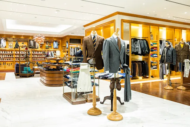 BEAMS F / International Gallery