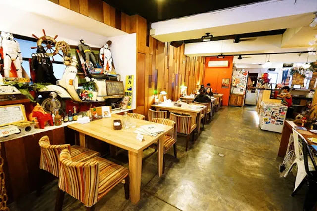 Oops驚奇咖啡（營業時間以臉書公佈為主）