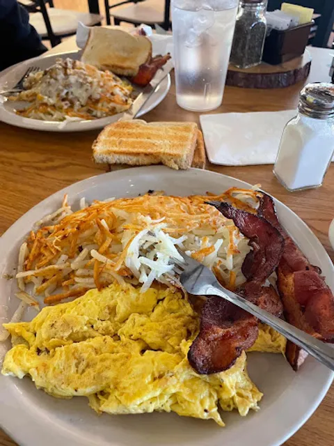 Crooked Lake Cafe & Bistro