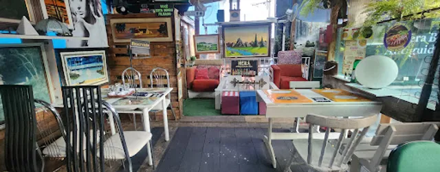 Hera Antiguidades Bar