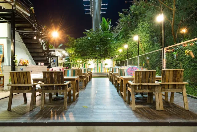 NTY Hostel nearby BKK Airport for Muay Thai training, Shower Service, Luggage storage