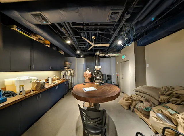 Kai Coffee Hawaii at Alohilani Resort