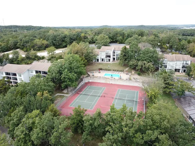 Treetop Condominiums