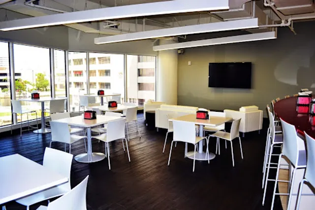 The Corner Cafe & Deli