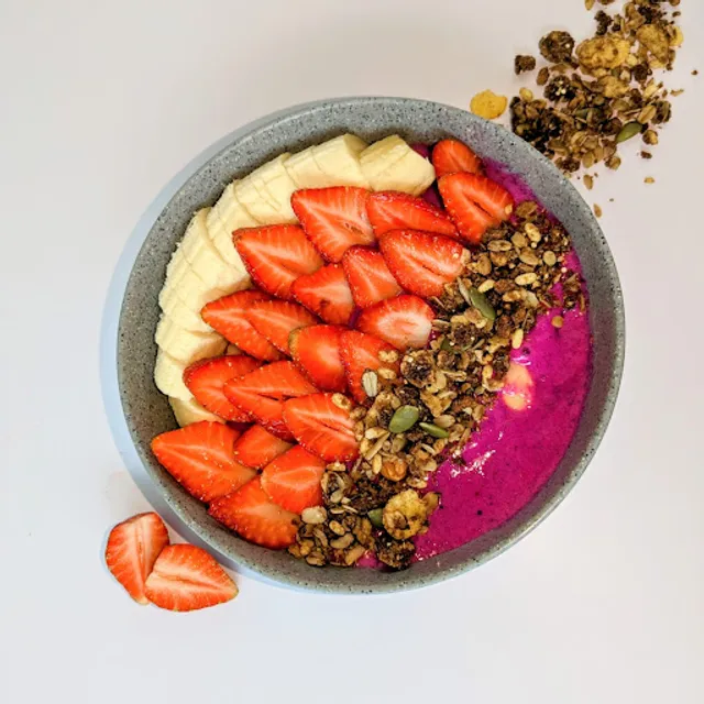 Veganlicious – Plant-Based Smoothie Bowls & Coffee