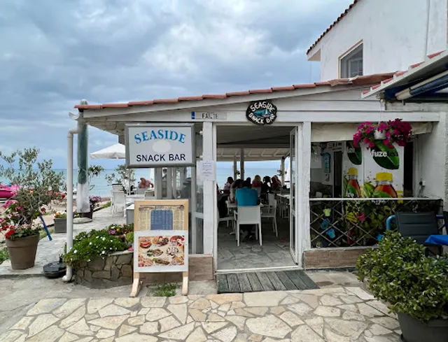 Seaside Snack Bar
