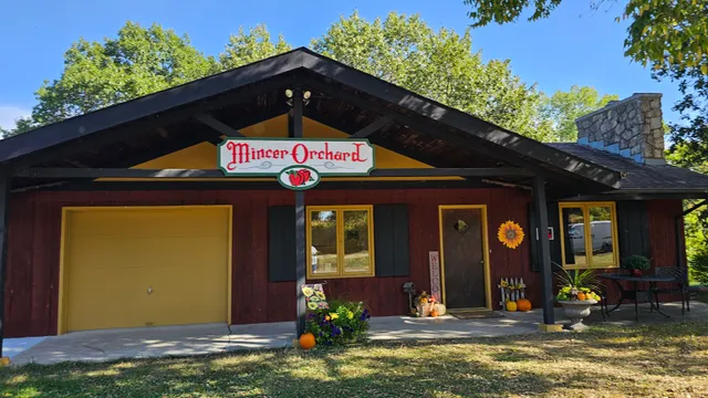 Mincer Orchard & Farms